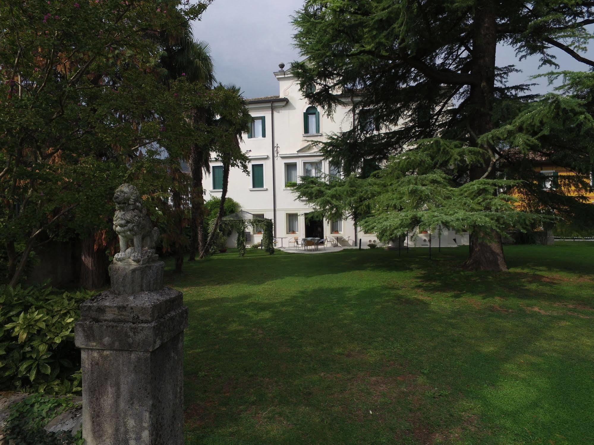 Caneva Hotel Villa Ca Damiani מראה חיצוני תמונה